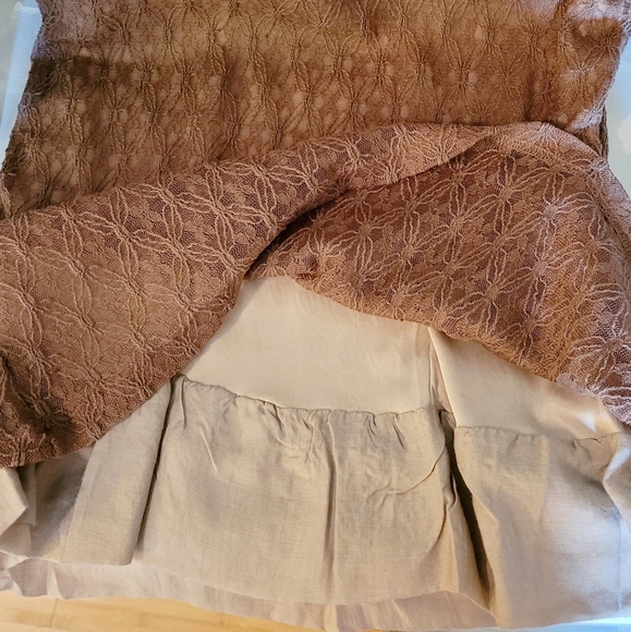 Taupe Top With Removable Rose Pin - Picture 7 of 12